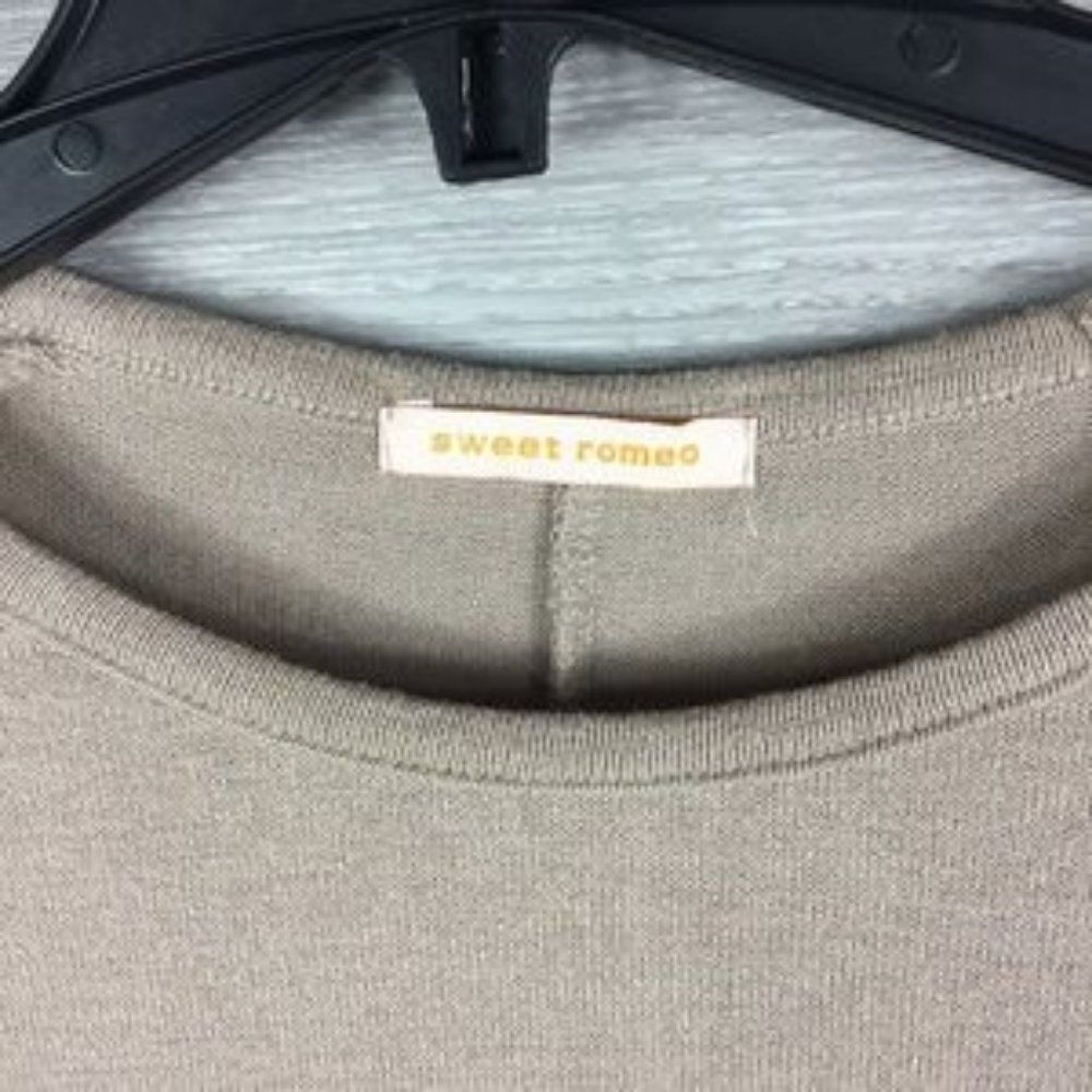 Sweet Romeo Long Raglan Sleeve Pullover - Picture 6 of 7